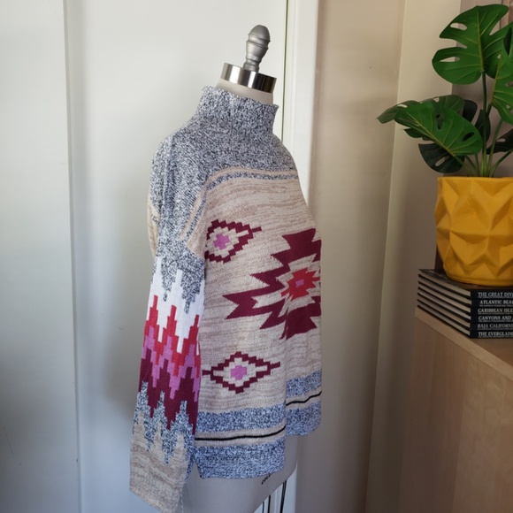 Mindfully Made Sweater Size Medium NEW! - Picture 9 of 14